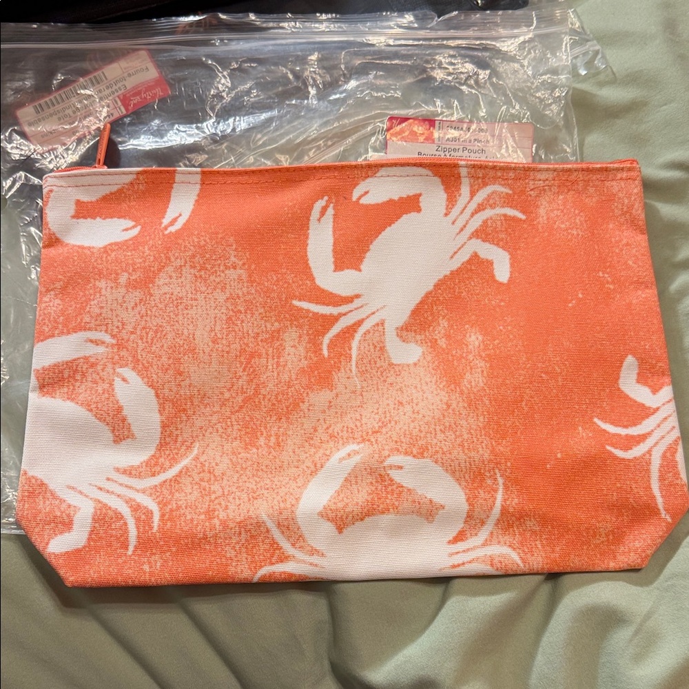 Thirty-One zipper Pouch In A Pinch print